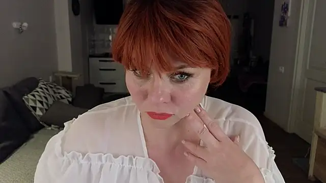 Gray swann online show from October 2025 05:36:02 PM