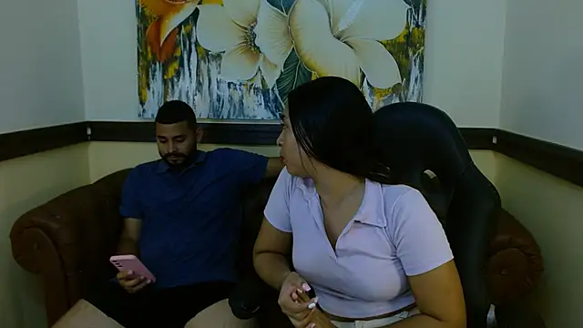 Juliana And Dave online show from March 2025 04:06:02 PM