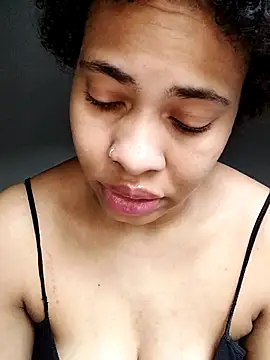 Su Duarte 1 online show from October 2025 05:37:02 PM