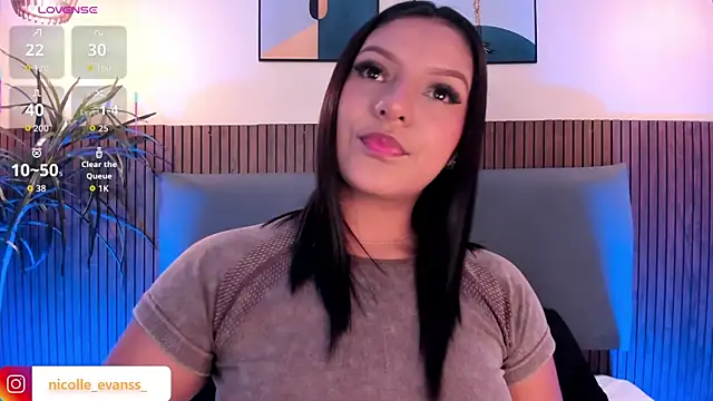 NicolleeEvanss online show from February 2026 10:57:01 AM