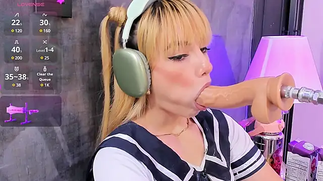 valentinna montes online show from February 2025 03:08:01 PM