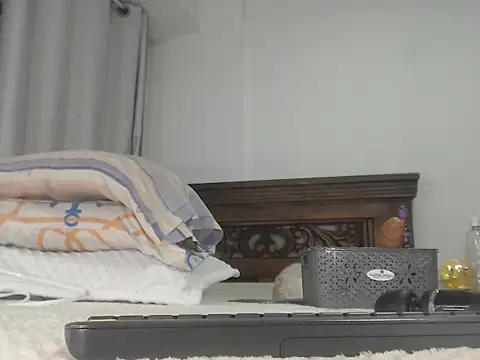 Karentatiana  online show from March 2026 11:41:01 PM