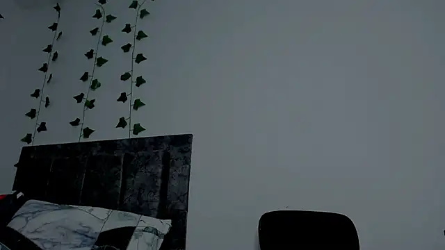 Miaa Garcia online show from October 2025 08:43:01 PM