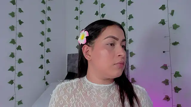 Miaa Garcia online show from July 2026 10:07:02 PM