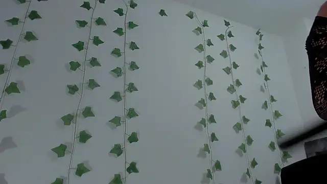 Miaa Garcia online show from March 2026 11:11:02 PM