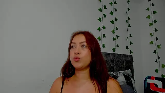 Miaa Garcia online show from October 2025 09:05:01 PM