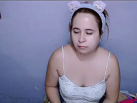 SubLayla01 online show from February 2026 06:40:02 PM