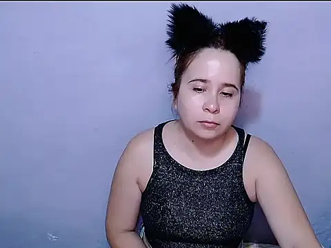 SubLayla01 online show from January 2026 06:56:02 PM