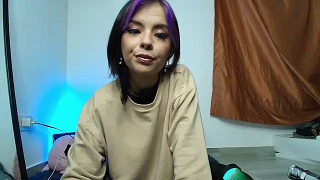 Alicia Ortiiz online show from March 2025 12:20:01 AM