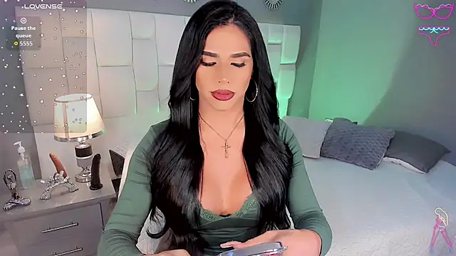 Snapshot of Franciis_4u chatting on October 2025 07:51:02 AM Franciis 4u online show from October 2025 07:51:02 AM