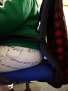 missthickness35 Pika online show from January 2025 01:49:01 PM