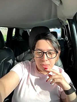 amooraaamoon online show from November 2025 12:09:01 PM