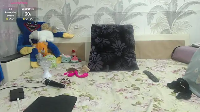 CamDiva113 online show from March 2026 11:10:02 PM