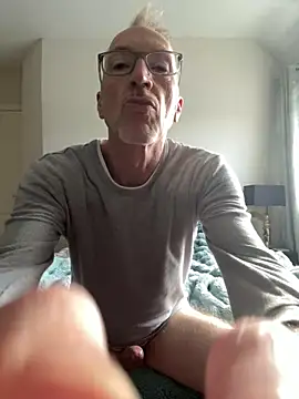 les-machinesxh online show from April 2026 07:37:02 AM