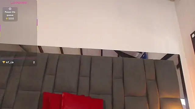 SELENA BIGBOOBS online show from November 2025 02:20:01 PM