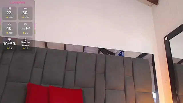 SELENA BIGBOOBS online show from September 2025 02:44:01 PM