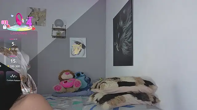 charlotte 002 online show from September 2025 03:21:01 AM