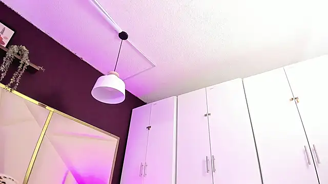 April bowie online show from January 2026 11:25:02 AM