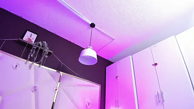 April bowie online show from January 2026 11:37:02 AM