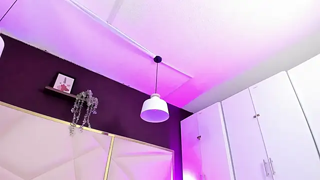 April bowie online show from March 2026 11:27:02 AM