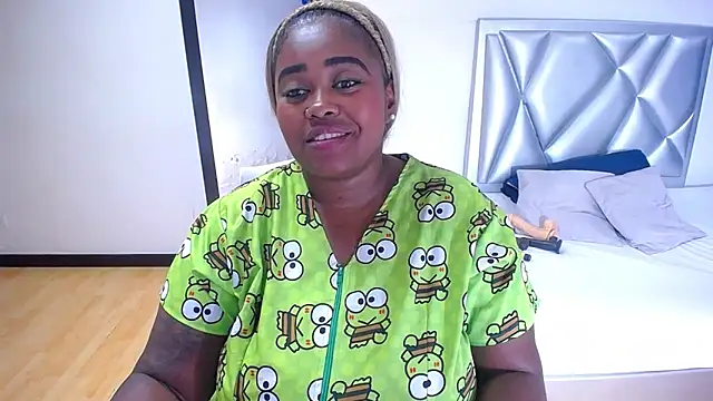 exotic karmella online show from November 2025 08:31:02 PM