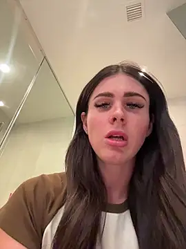 aus queen online show from February 2026 01:29:01 AM