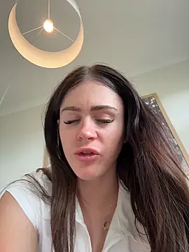 aus queen online show from March 2026 10:53:02 PM