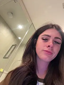 aus queen online show from February 2026 02:57:01 AM