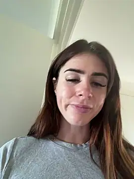 aus queen online show from December 2025 10:47:01 PM