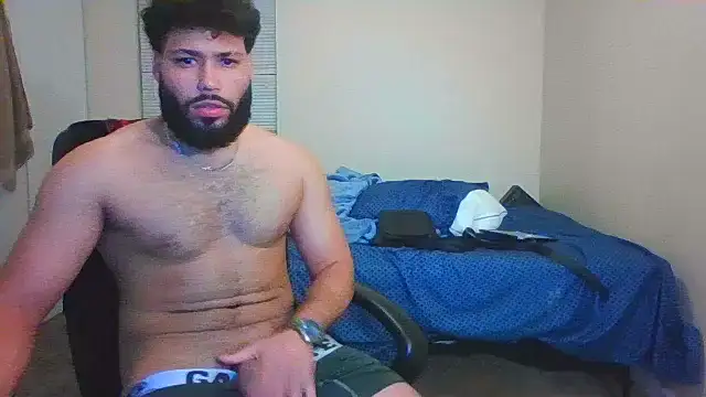 Snapshot of yovngBabyG4 chatting on December 2024 02:53:01 AM yovngBabyG4 online show from December 2024 02:53:01 AM