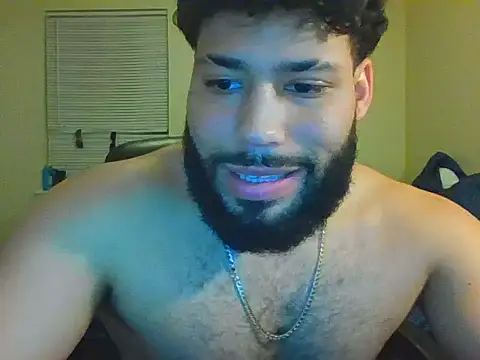 Snapshot of yovngBabyG4 chatting on December 2024 05:21:01 AM yovngBabyG4 online show from December 2024 05:21:01 AM