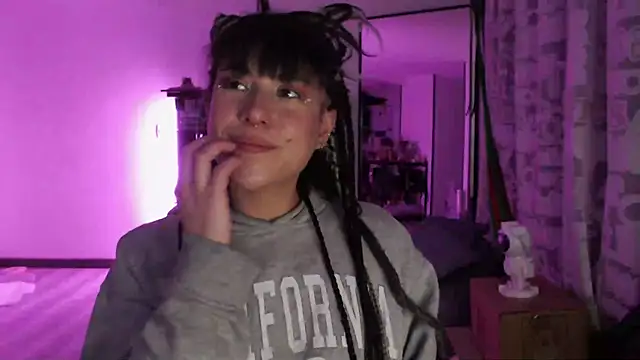 Hellen dumont online show from December 2025 02:45:02 AM