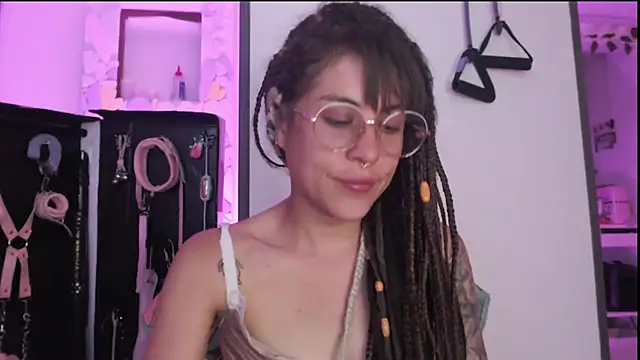 Hellen dumont online show from June 2026 05:23:02 AM