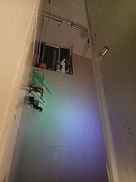 Hellen dumont online show from October 2025 12:52:02 AM