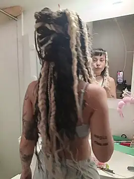 Hellen dumont online show from October 2025 05:03:02 PM