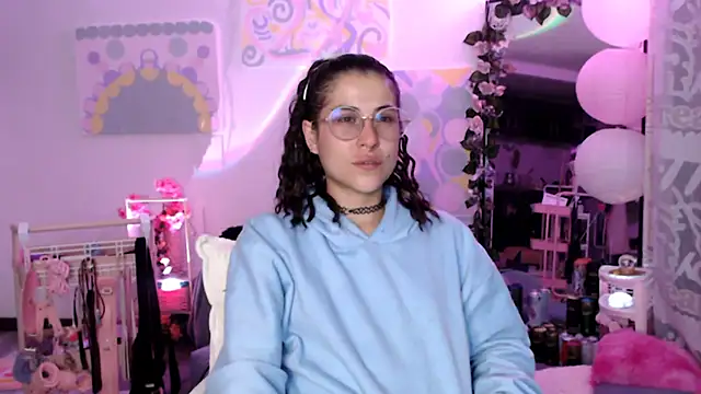 Hellen dumont online show from April 2026 02:14:02 AM