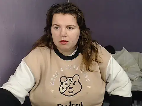 so shy online show from October 2025 06:47:01 AM