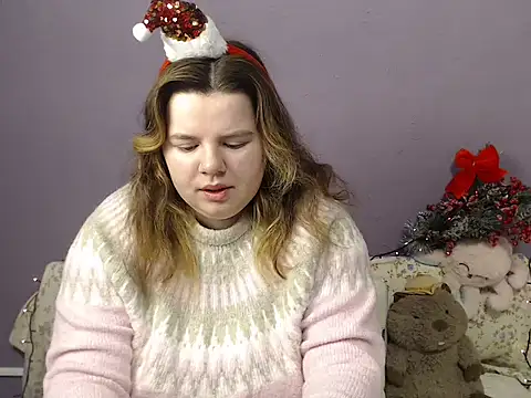 Snapshot of so_shy chatting on December 2025 07:44:01 AM so shy online show from December 2025 07:44:01 AM