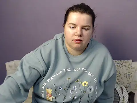 Snapshot of so_shy chatting on November 2025 07:34:01 AM so shy online show from November 2025 07:34:01 AM