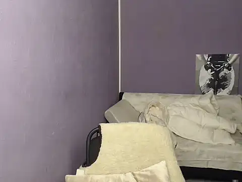 Snapshot of so_shy chatting on October 2025 07:17:02 AM so shy online show from October 2025 07:17:02 AM