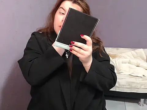 so shy online show from October 2025 05:53:02 AM