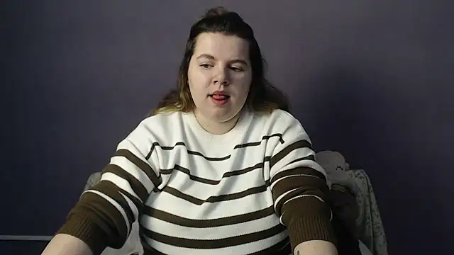 Snapshot of so_shy chatting on February 2026 07:20:02 AM so shy online show from February 2026 07:20:02 AM