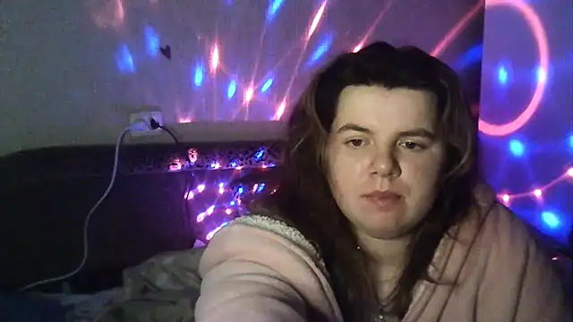 Snapshot of so_shy chatting on December 2025 07:47:02 PM so shy online show from December 2025 07:47:02 PM