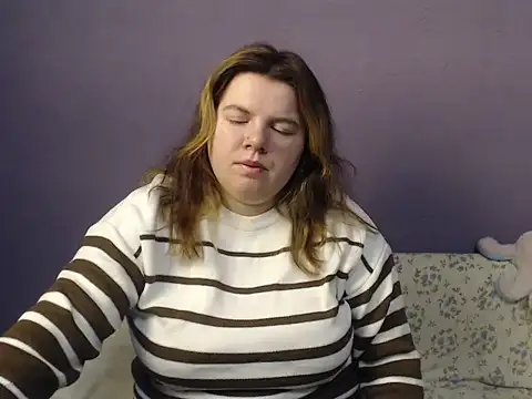 Snapshot of so_shy chatting on November 2025 07:18:01 AM so shy online show from November 2025 07:18:01 AM