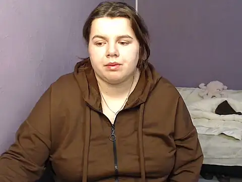 Snapshot of so_shy chatting on October 2025 06:23:01 AM so shy online show from October 2025 06:23:01 AM