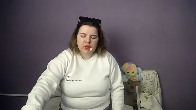 so shy online show from March 2026 06:24:02 AM