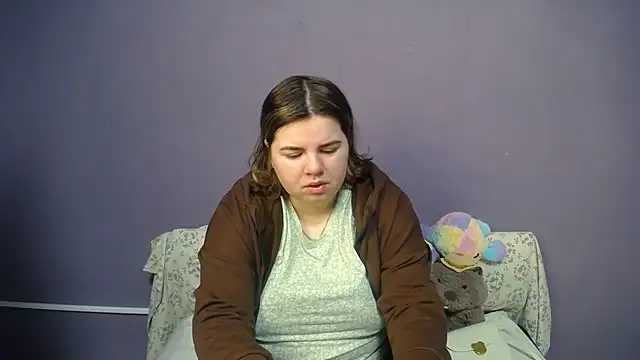 so shy online show from April 2026 06:09:02 AM