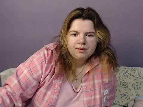 Snapshot of so_shy chatting on November 2025 07:12:01 AM so shy online show from November 2025 07:12:01 AM