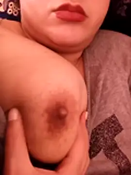 carmelasexy online show from April 2026 10:33:01 AM