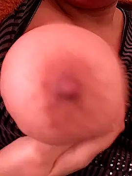 carmelasexy online show from January 2026 01:06:01 PM